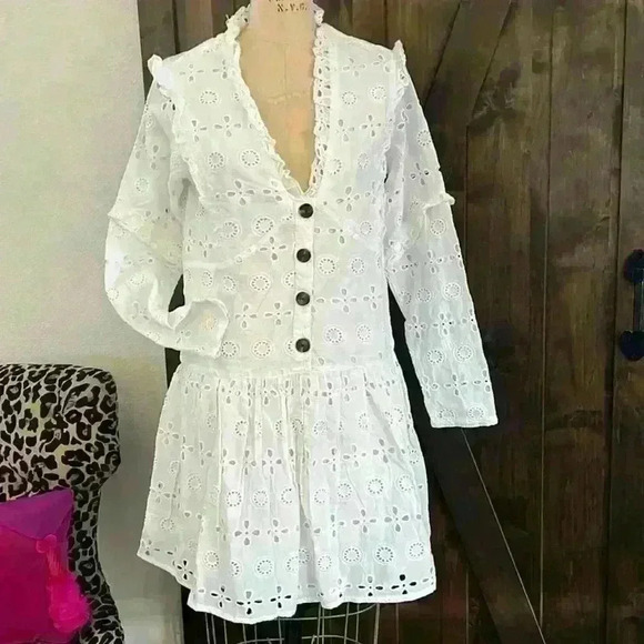 ASOS, Eyelet dress, Size 4 Tall - Picture 1 of 9